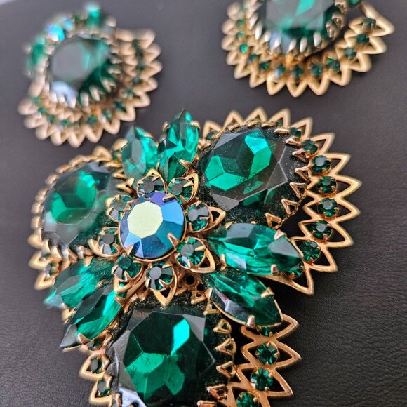 Vintage Judy Lee Jewels Emerald Green Rhinestone Brooch & Earring Set - Picture 7 of 11